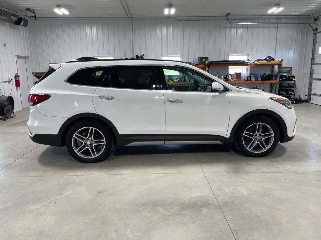 Used 2017 Hyundai Santa Fe Limited w/ Cargo Package AWD/4WD image 7