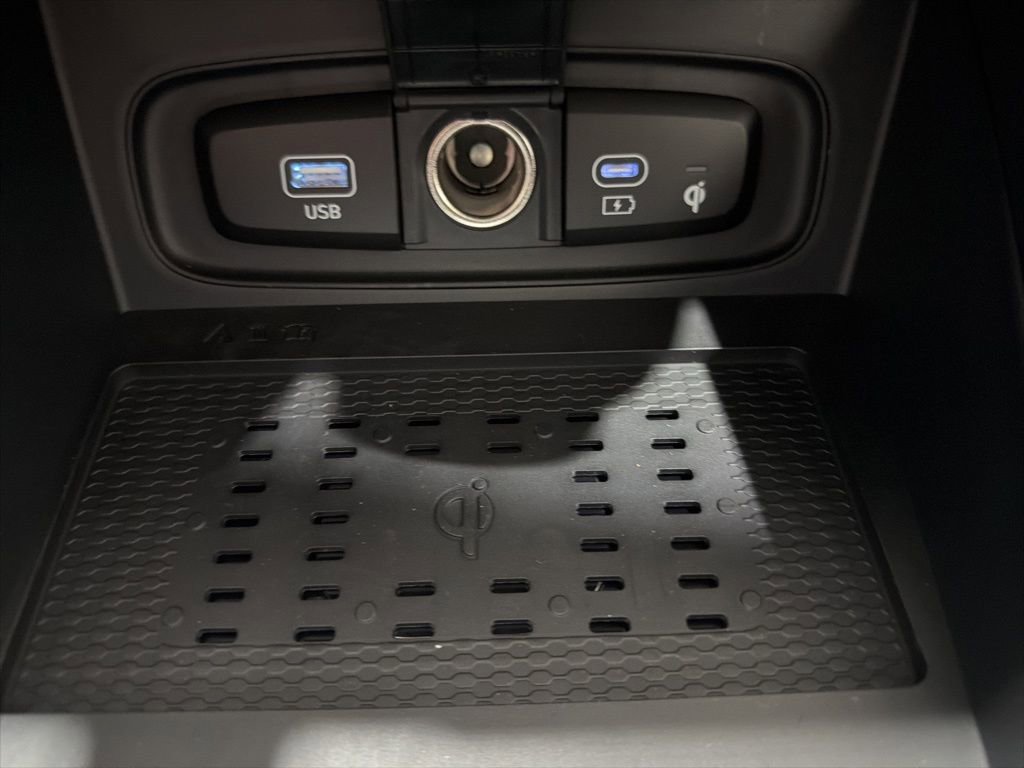 New 2026 Hyundai Venue SEL FWD image 27
