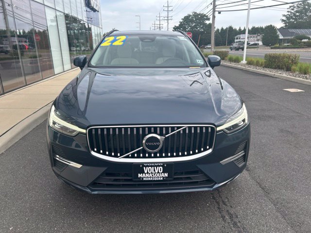 Used 2022 Volvo XC60 B5 Momentum w/ Climate Package AWD/4WD image 7