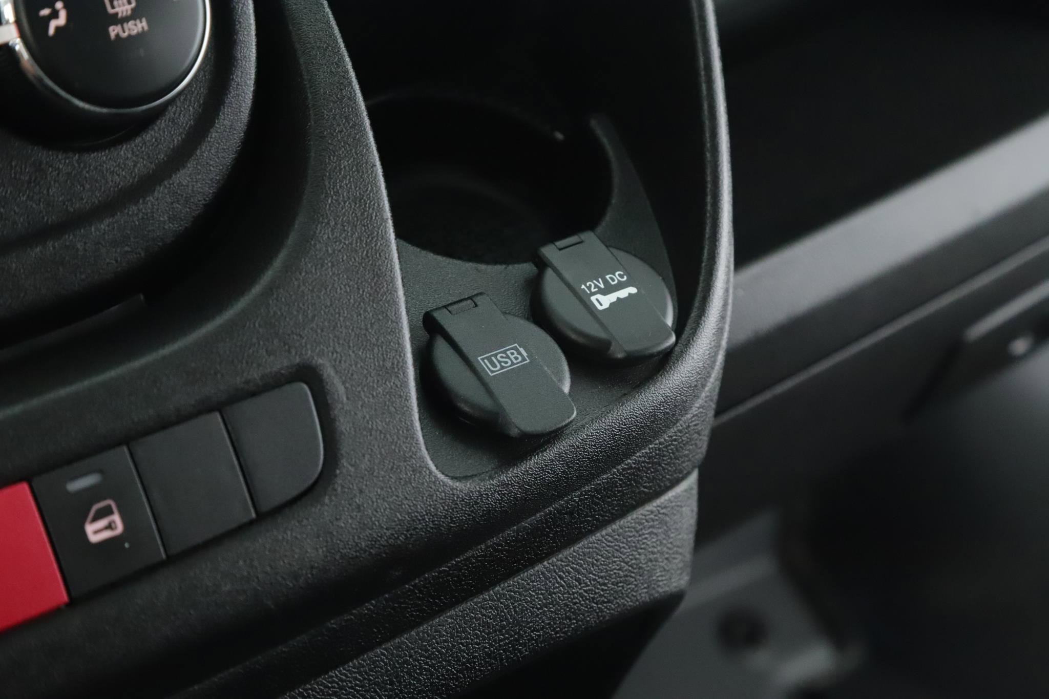 Used 2021 RAM ProMaster 1500 w/ Convenience Group image 13