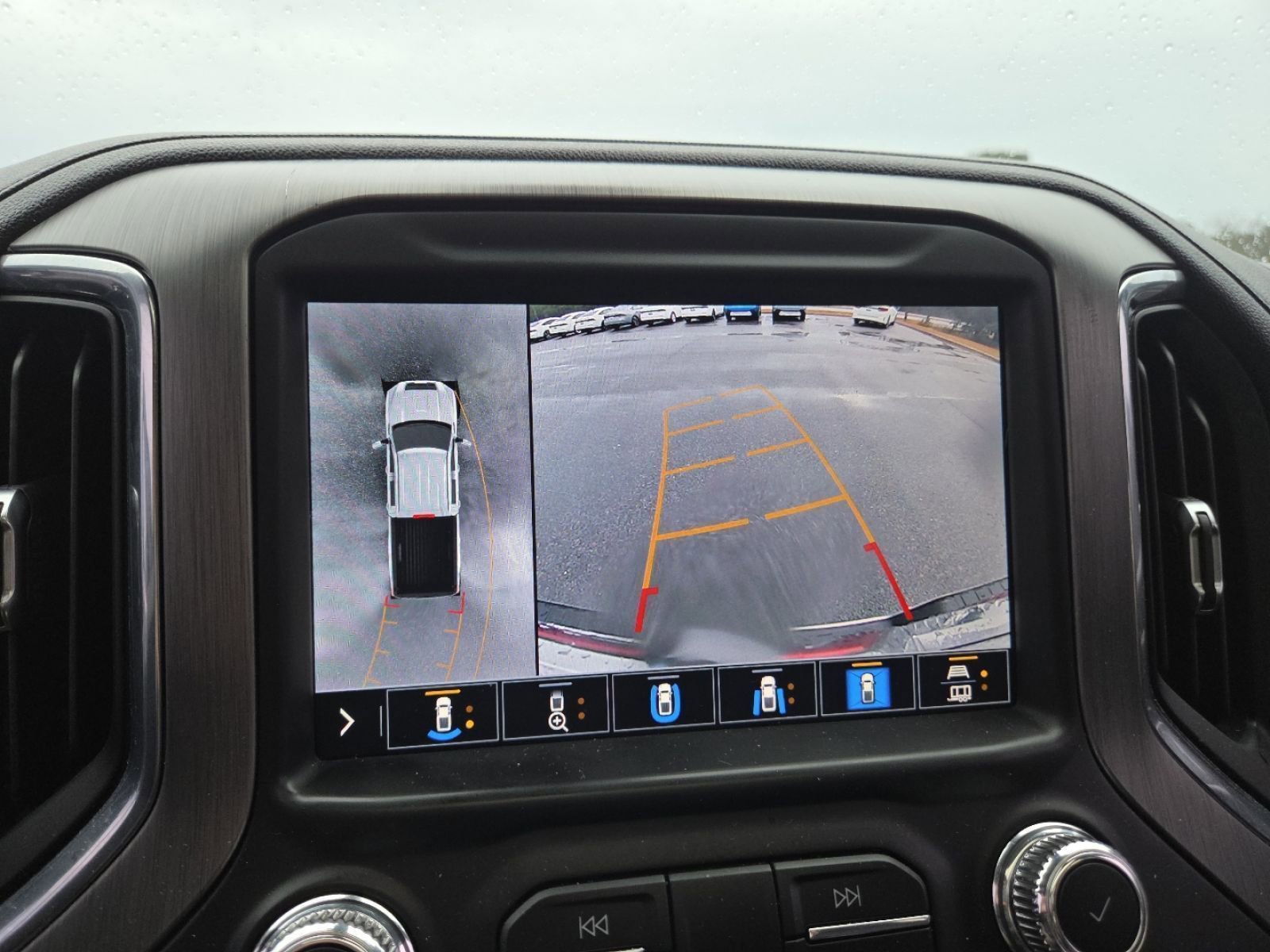 Used 2021 GMC Sierra 2500 Denali w/ Denali Ultimate Package image 12