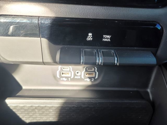 Used 2024 RAM 1500 Laramie image 25