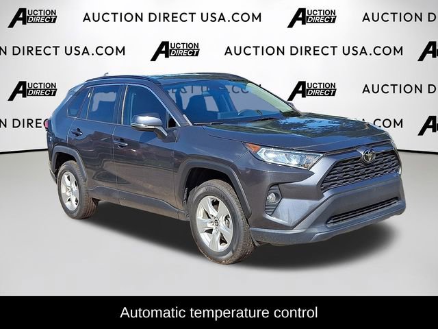 Used 2021 Toyota RAV4 XLE image 2
