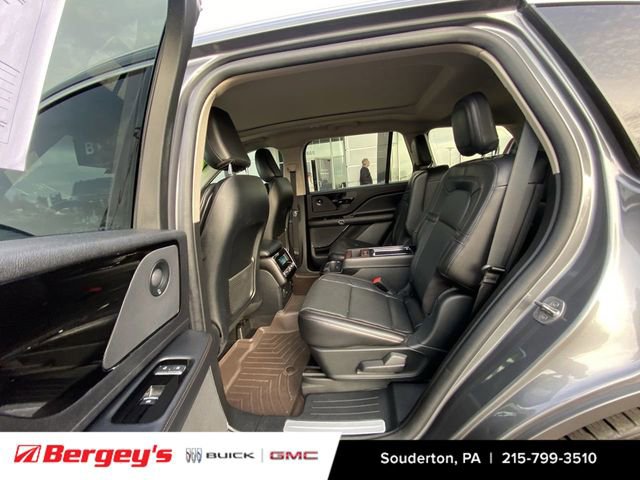 Used 2021 Lincoln Aviator Reserve w/ Equipment Group 208A image 28