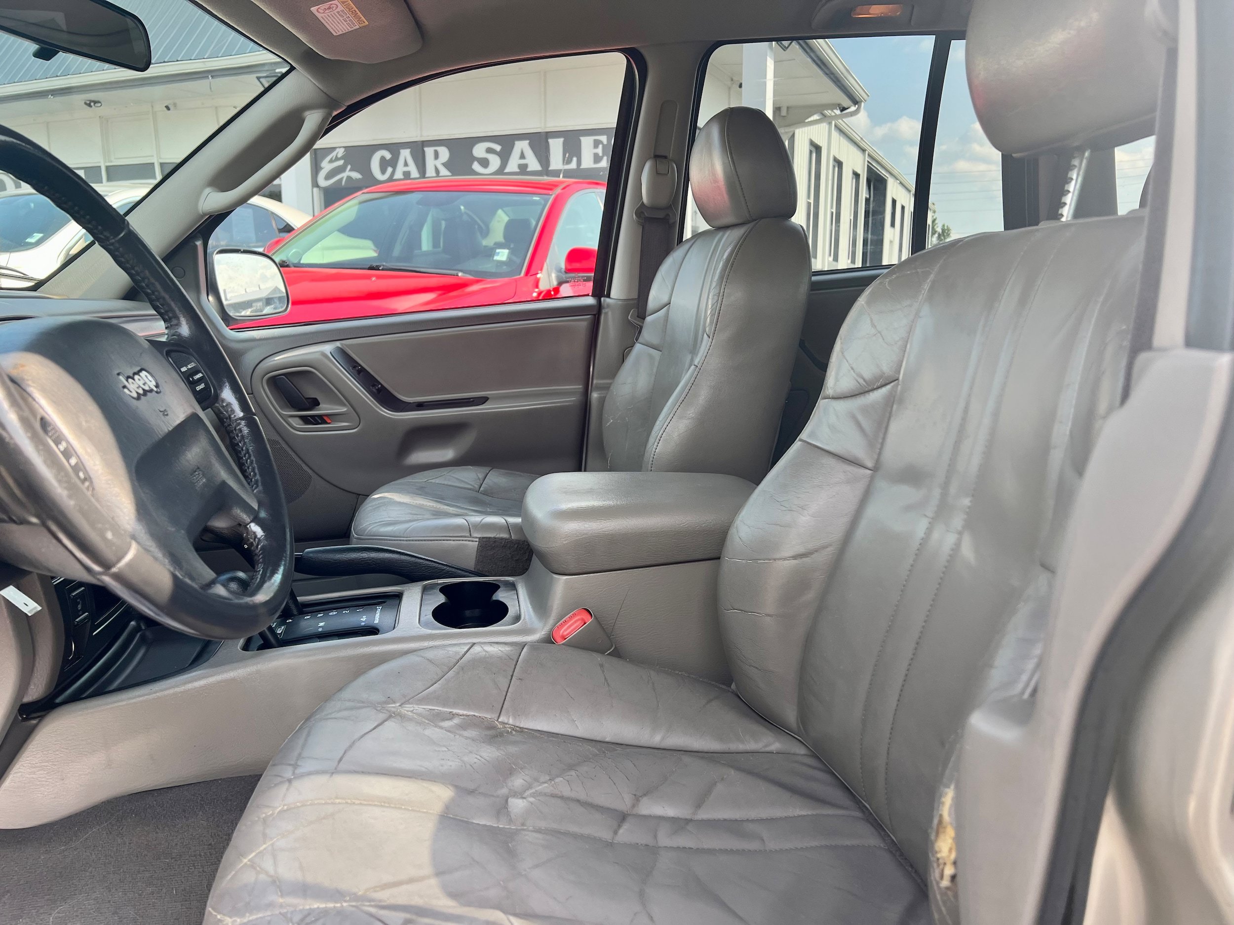 Used 2003 Jeep Grand Cherokee Laredo AWD/4WD image 11