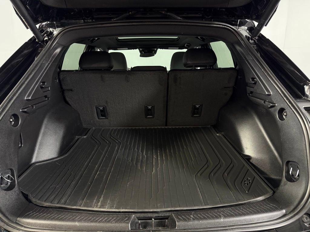 Used 2025 Chevrolet Equinox EV RS image 28