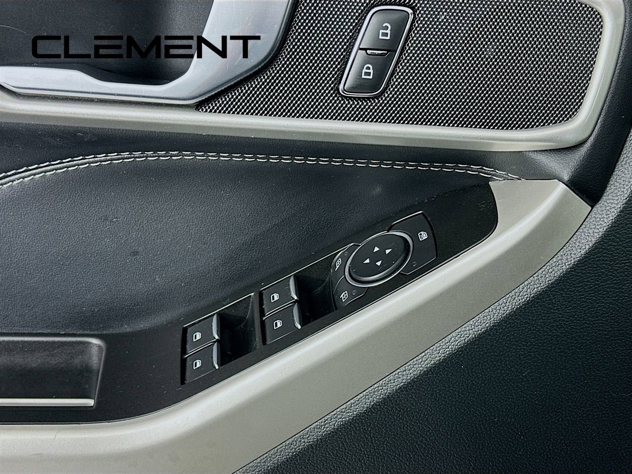 Certified 2022 Ford Explorer XLT w/ Equipment Group 202A image 26