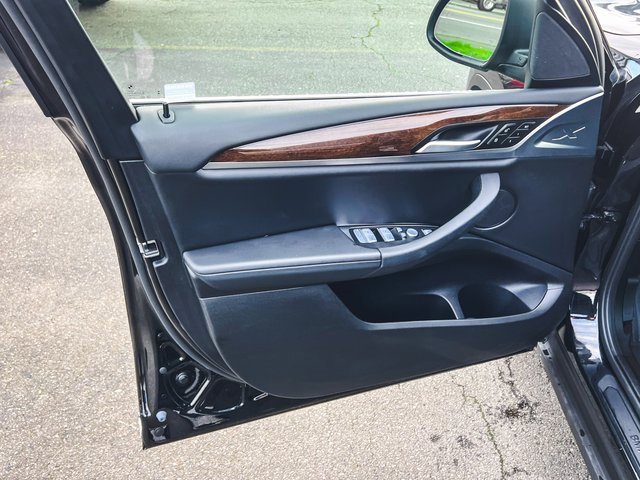 Used 2023 BMW X3 xDrive30i w/ Premium Essential Package image 9