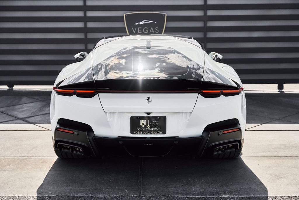 Used 2025 Ferrari 12Cilindri RWD image 16