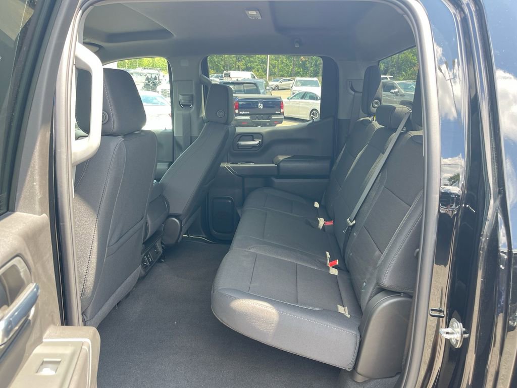 Used 2024 Chevrolet Silverado 1500 Custom image 11