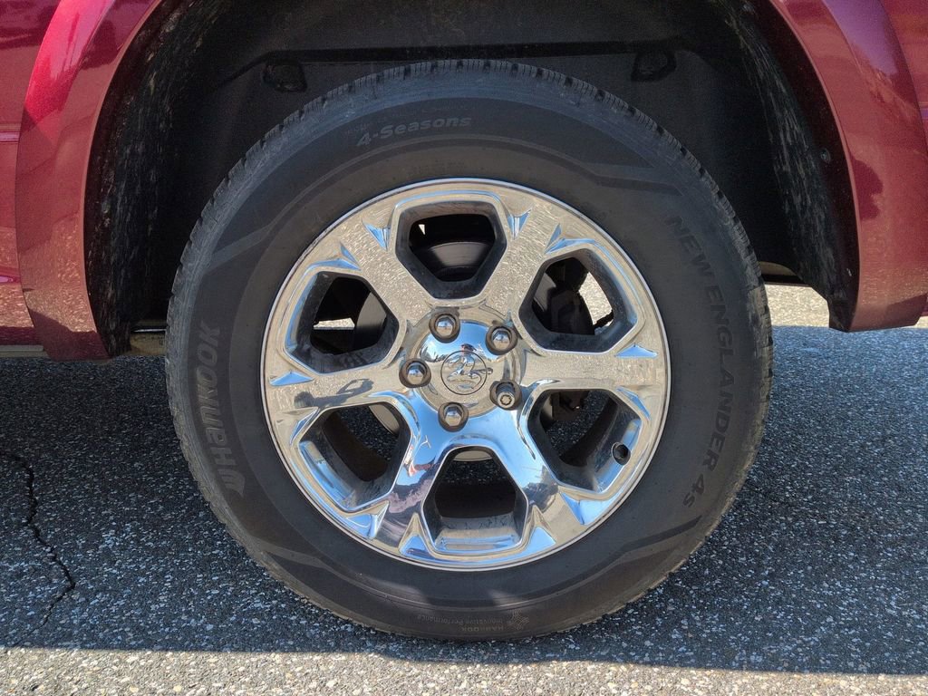 Used 2017 RAM 1500 Laramie w/ Convenience Group AWD/4WD image 24