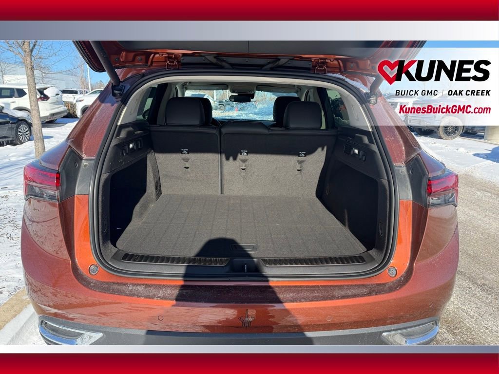 Used 2021 Buick Envision Essence image 6