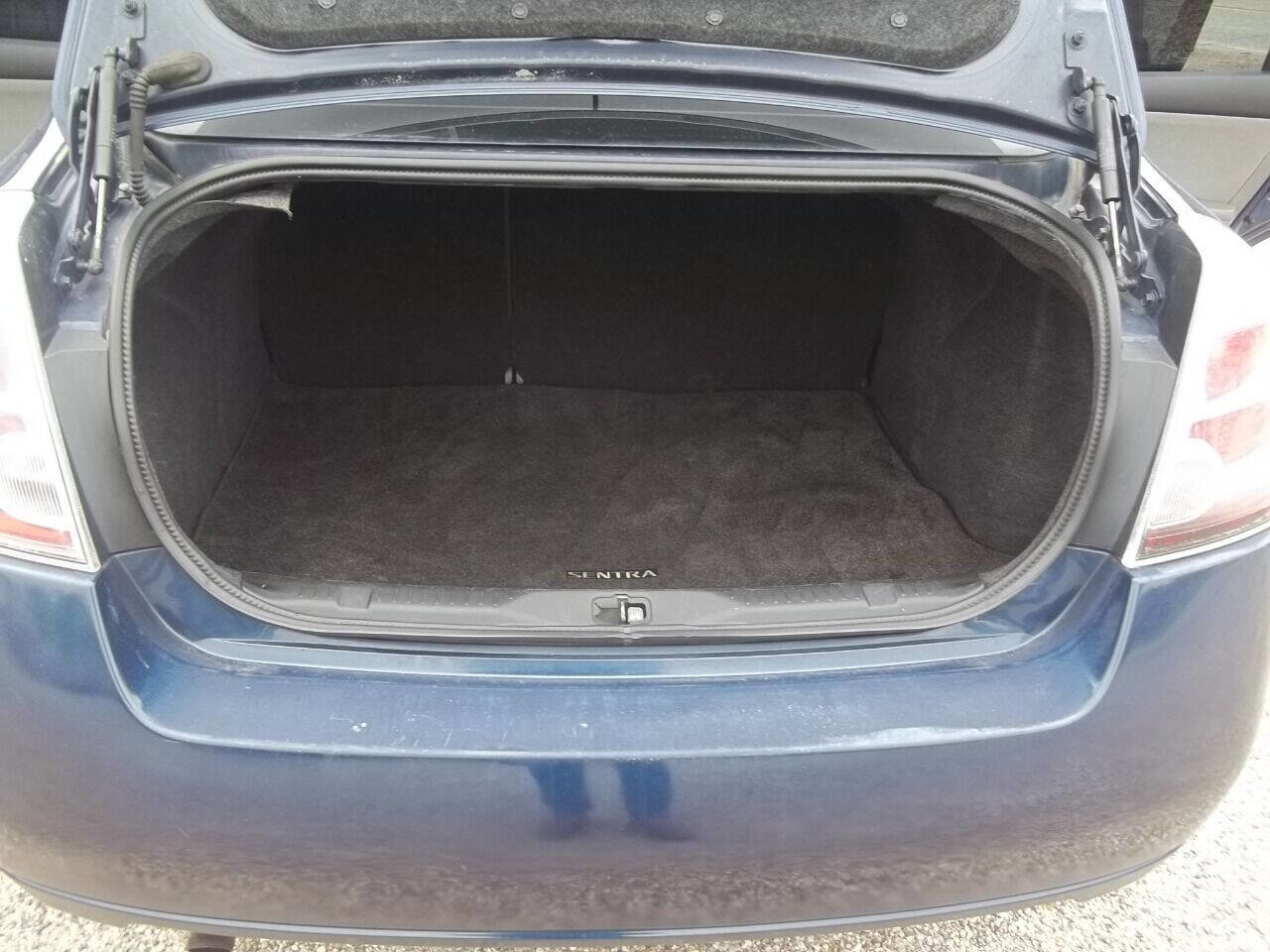 Used 2009 Nissan Sentra 2.0 S FE+ FWD image 9
