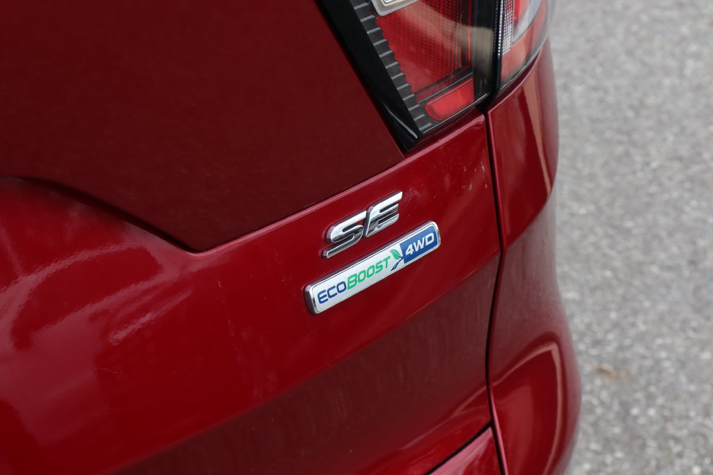 Used 2018 Ford Escape SE AWD/4WD image 30