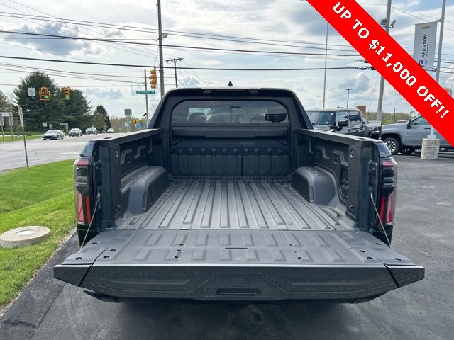 New 2025 GMC Sierra EV Denali image 5