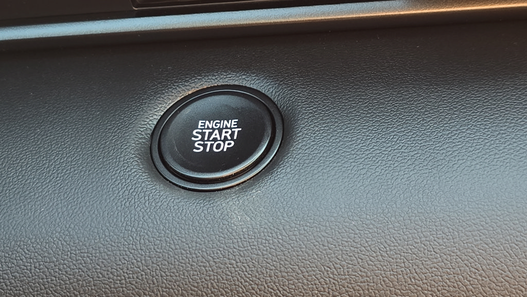 New 2026 Hyundai Elantra SEL Sport FWD image 24