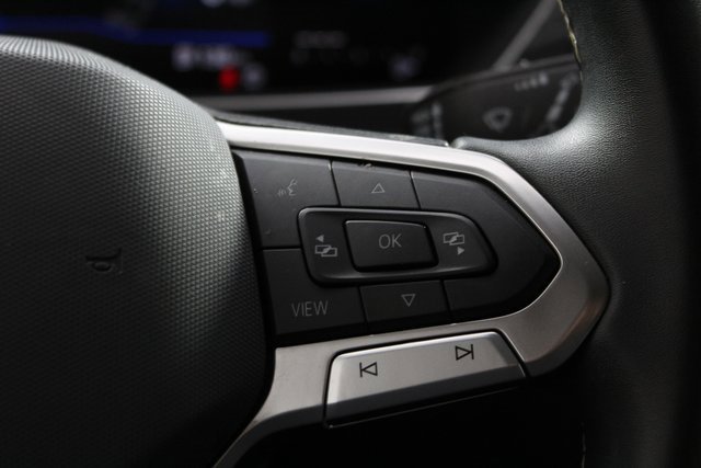 Used 2023 Volkswagen Tiguan SE image 21