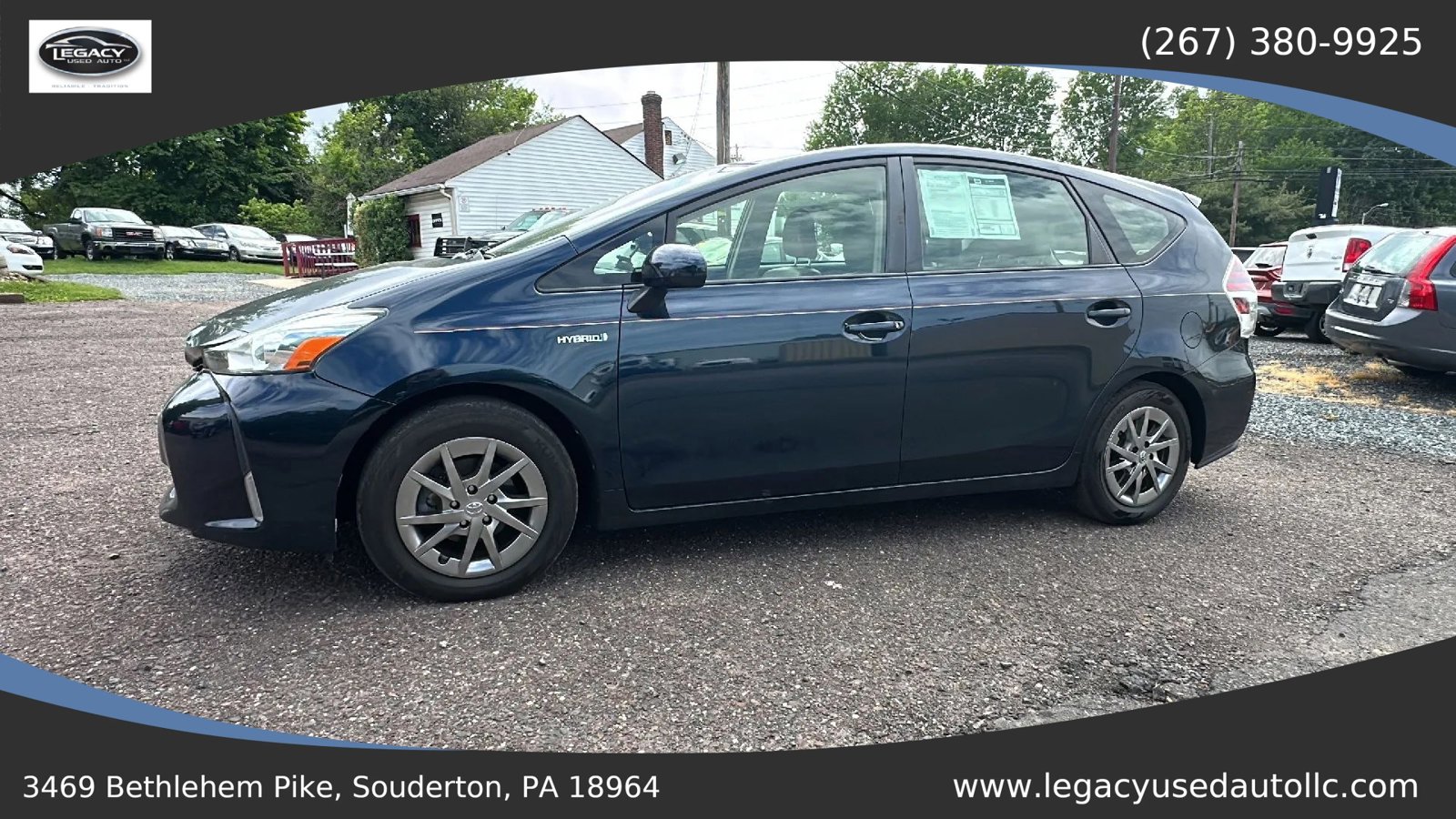 Used 2017 Toyota Prius V Four FWD image 12