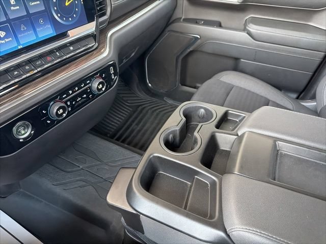 Used 2024 Chevrolet Silverado 1500 LT AWD/4WD image 34