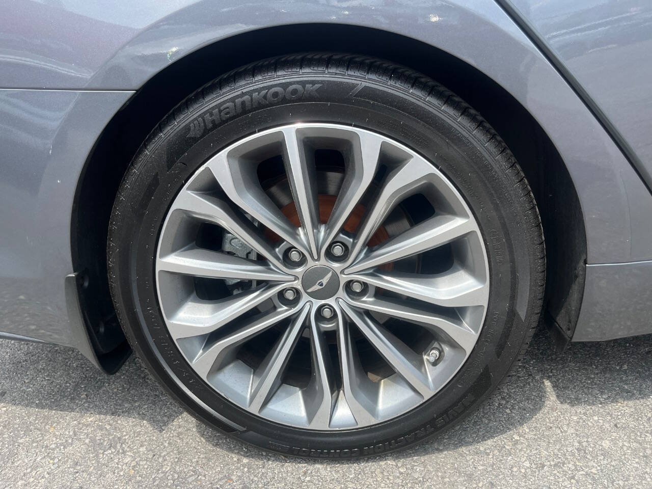 Used 2016 Hyundai Genesis 3.8 AWD/4WD image 20