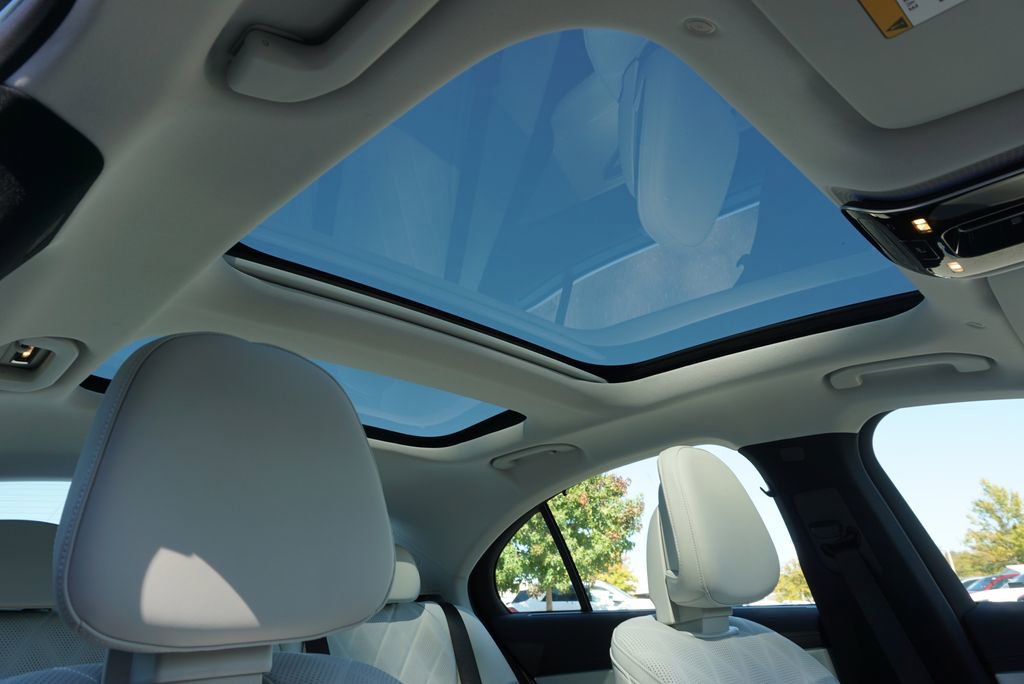 New 2026 Mercedes-Benz E 350 Sedan image 38