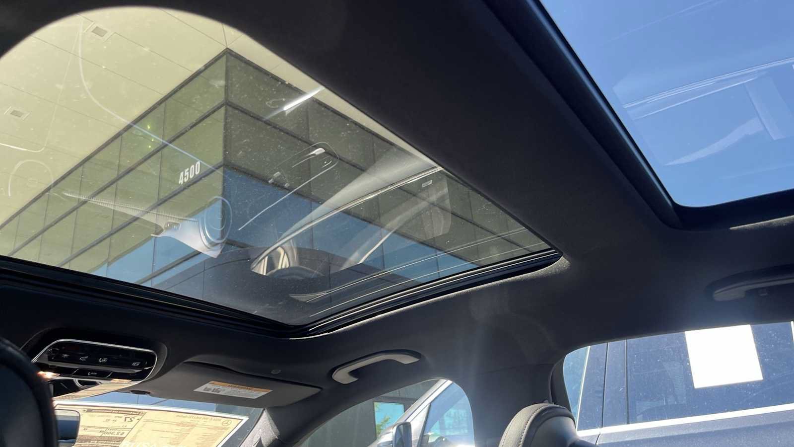 New 2026 Mercedes-Benz C 300 4MATIC Sedan image 33