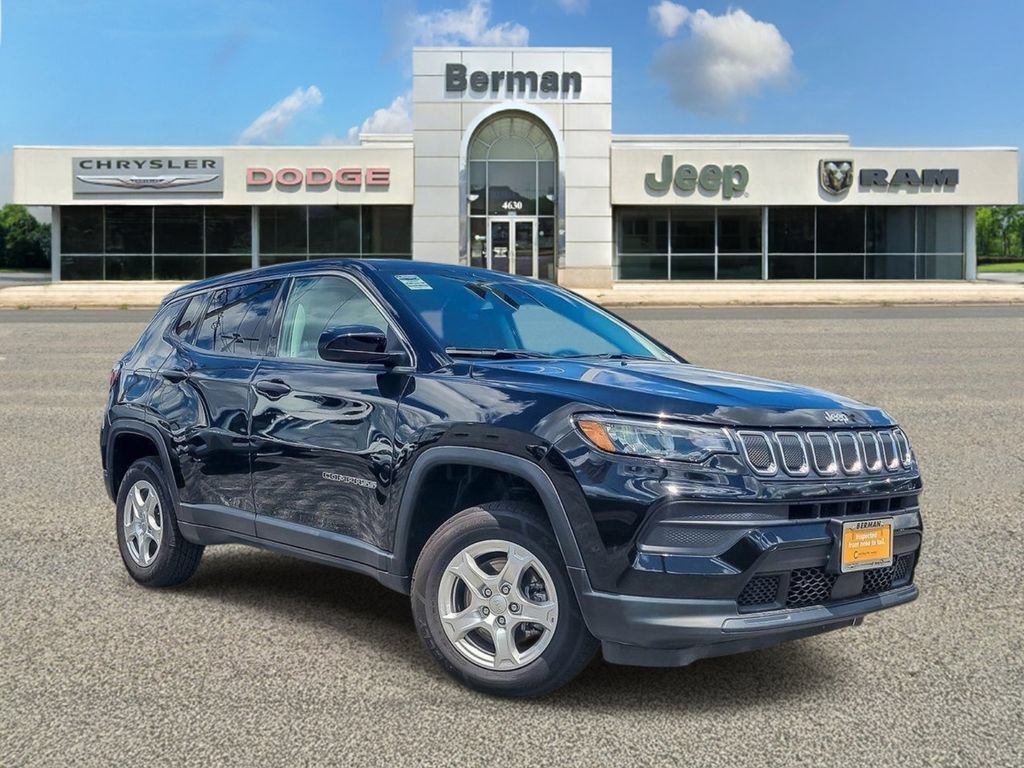 Certified 2022 Jeep Compass Sport AWD/4WD image 2