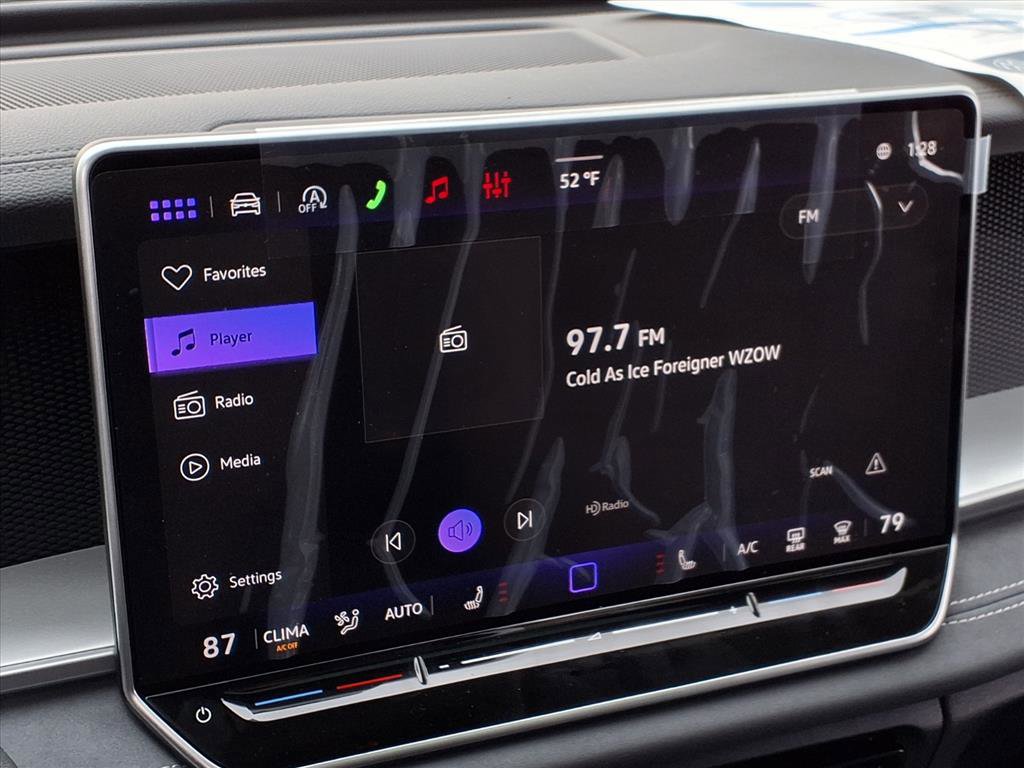 New 2026 Volkswagen Tiguan SE image 15