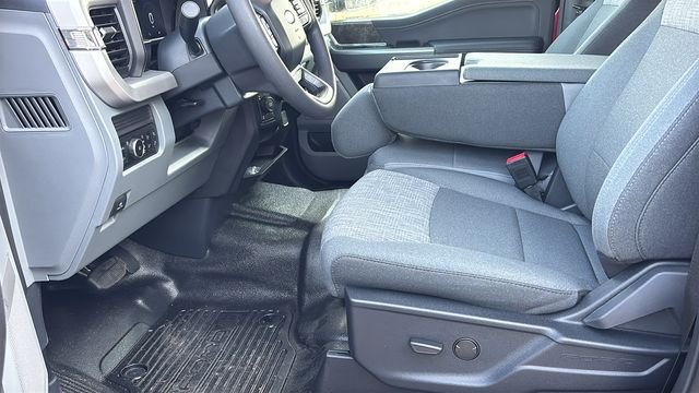 New 2027 Ford F250 XLT w/ XLT Premium Package AWD/4WD image 22