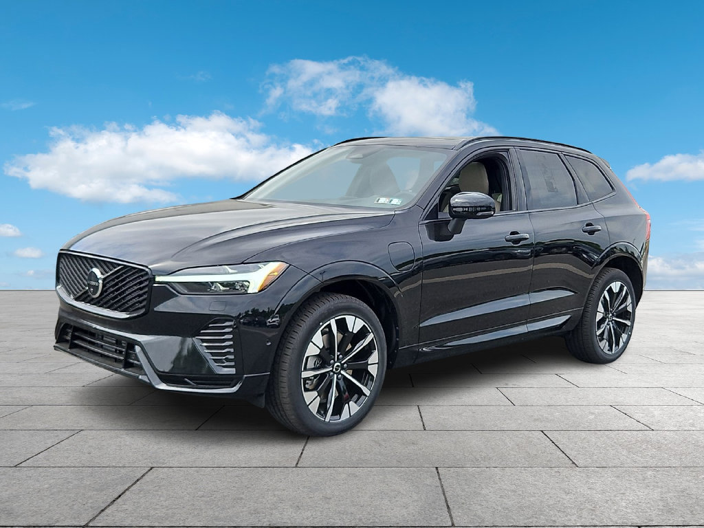 New 2026 Volvo XC60 T8 Plus w/ Protection Package Premier AWD/4WD image 4