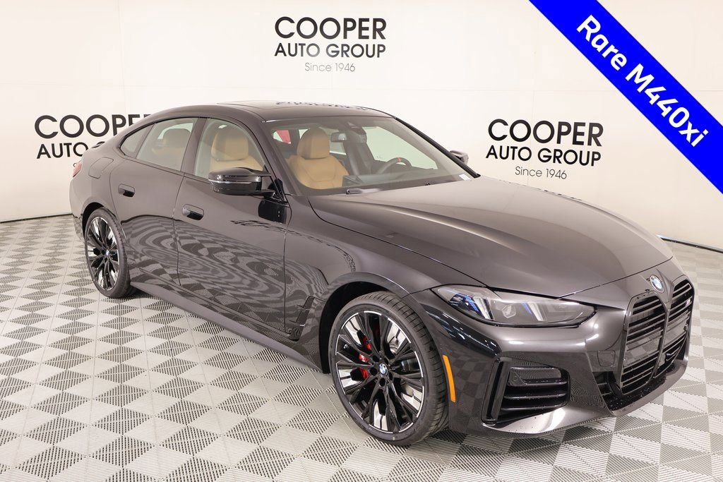 New 2026 BMW 440i xDrive w/ Premium Package