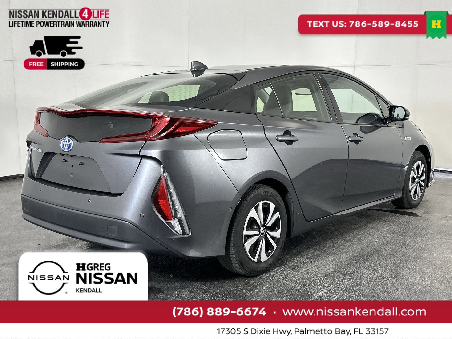 Used 2017 Toyota Prius Prime Advanced image 11
