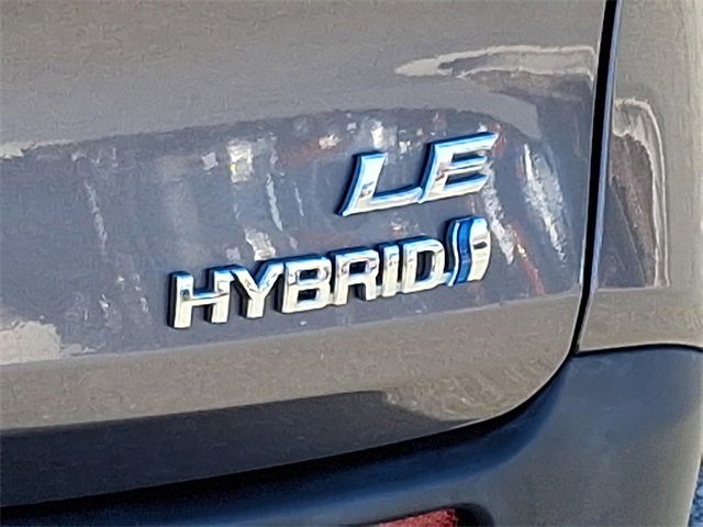 Used 2021 Toyota Sienna LE image 32