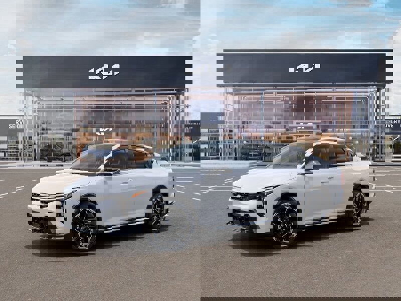 New 2026 Kia K4 GT-Line FWD image 3