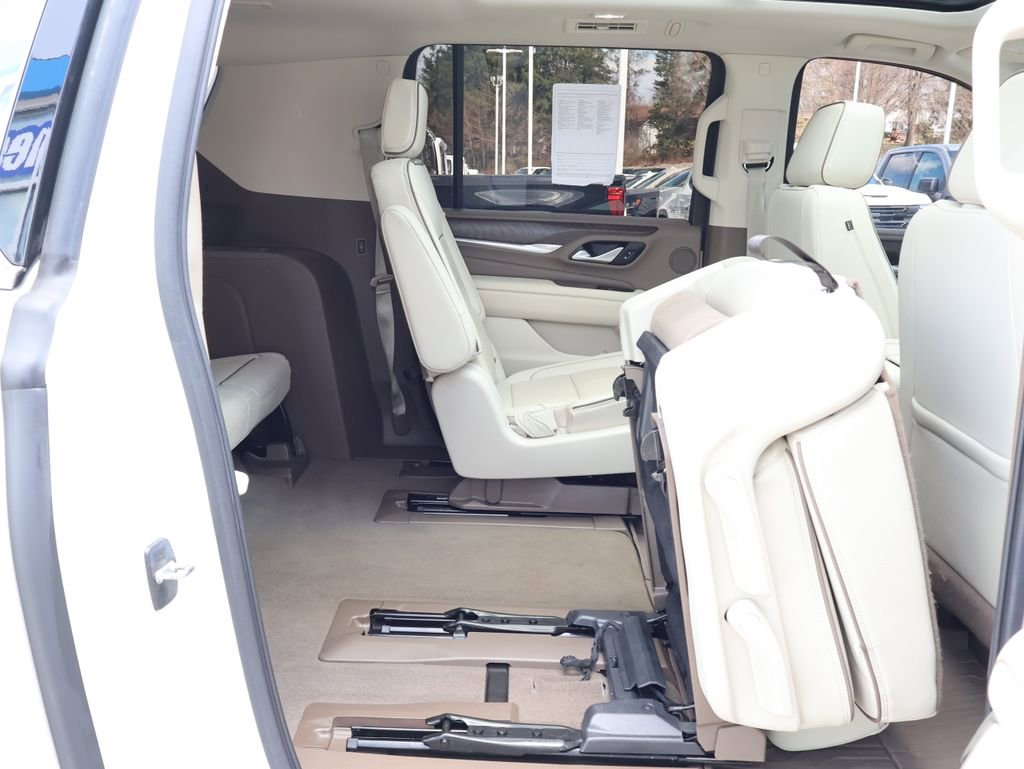 Certified 2022 GMC Yukon XL Denali image 40