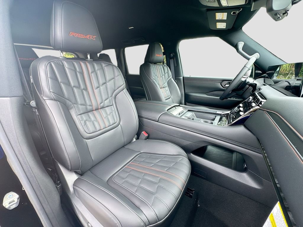 New 2025 Nissan Armada PRO-4X image 32