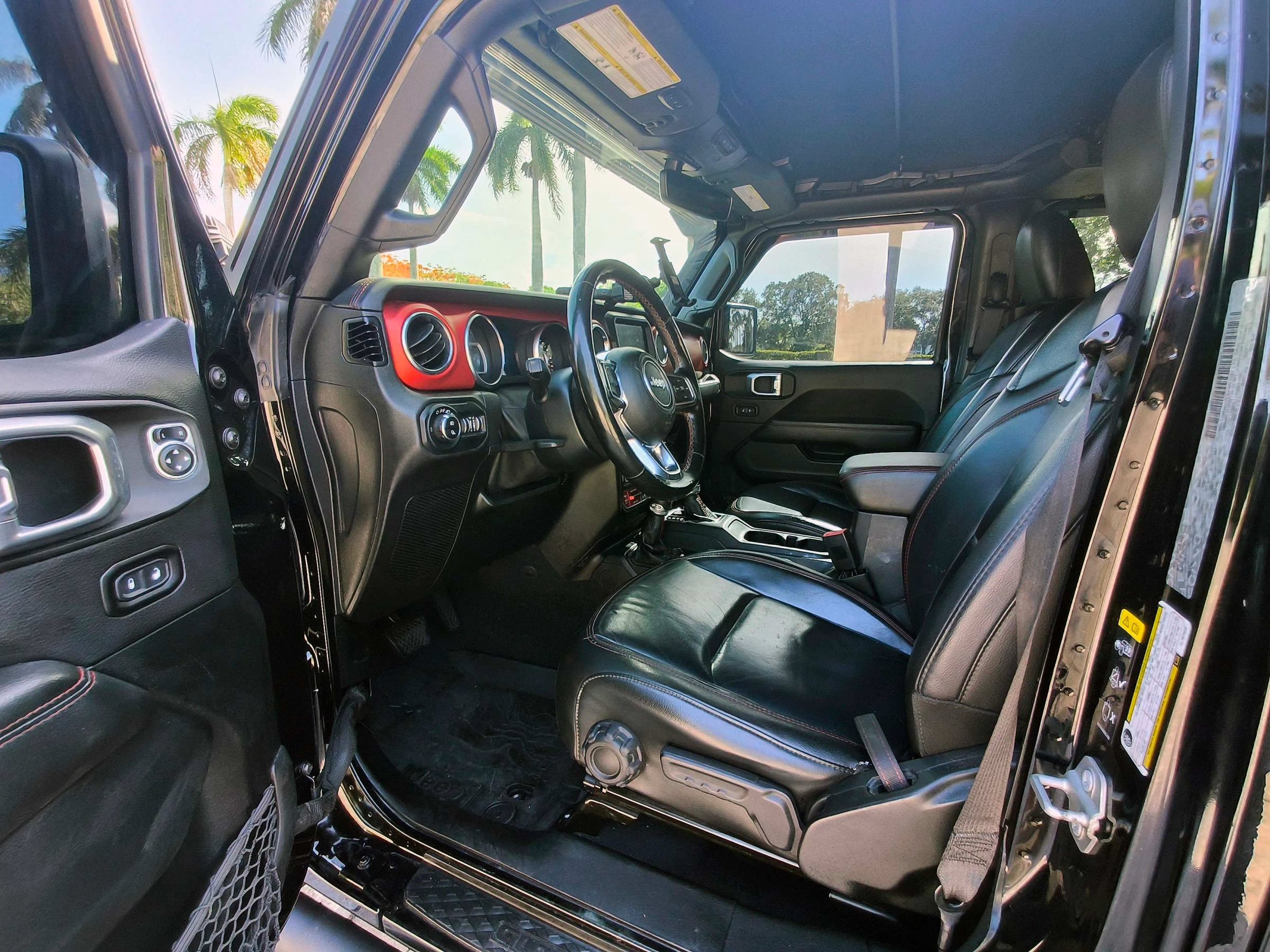 Used 2020 Jeep Gladiator Rubicon AWD/4WD image 5