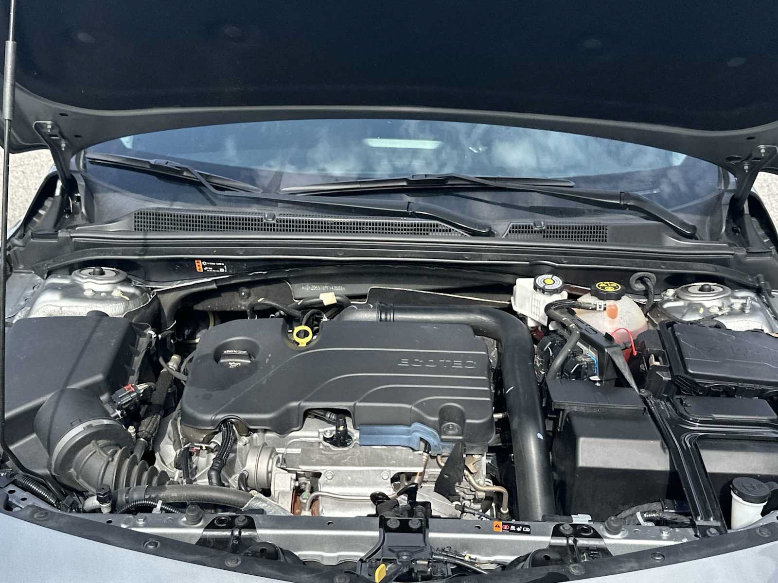 Used 2023 Chevrolet Malibu LT FWD image 13