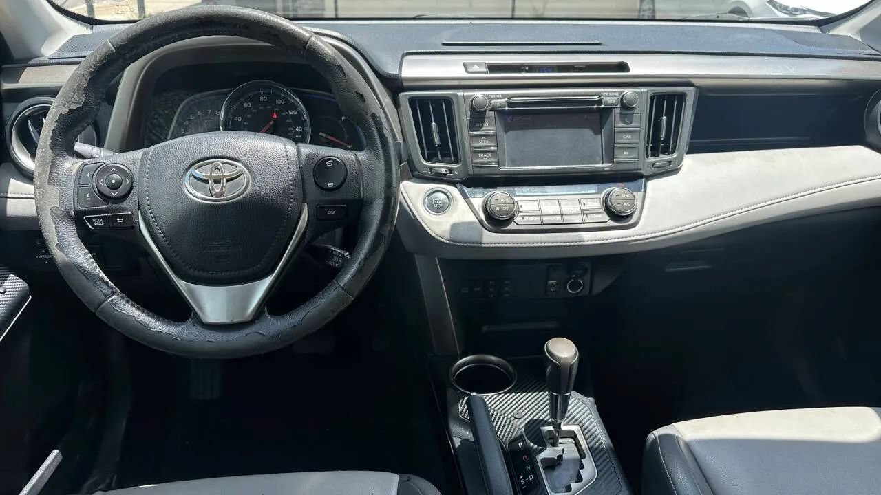 Used 2013 Toyota RAV4 Limited FWD image 12