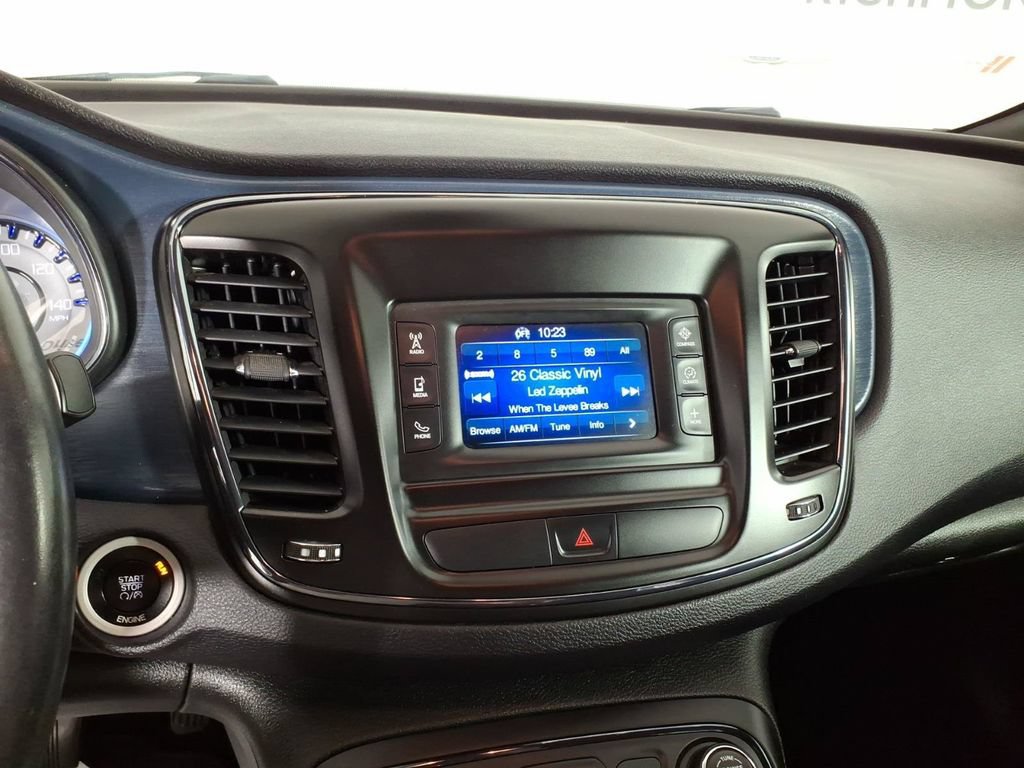Used 2015 Chrysler 200 S w/ Comfort Group FWD image 18