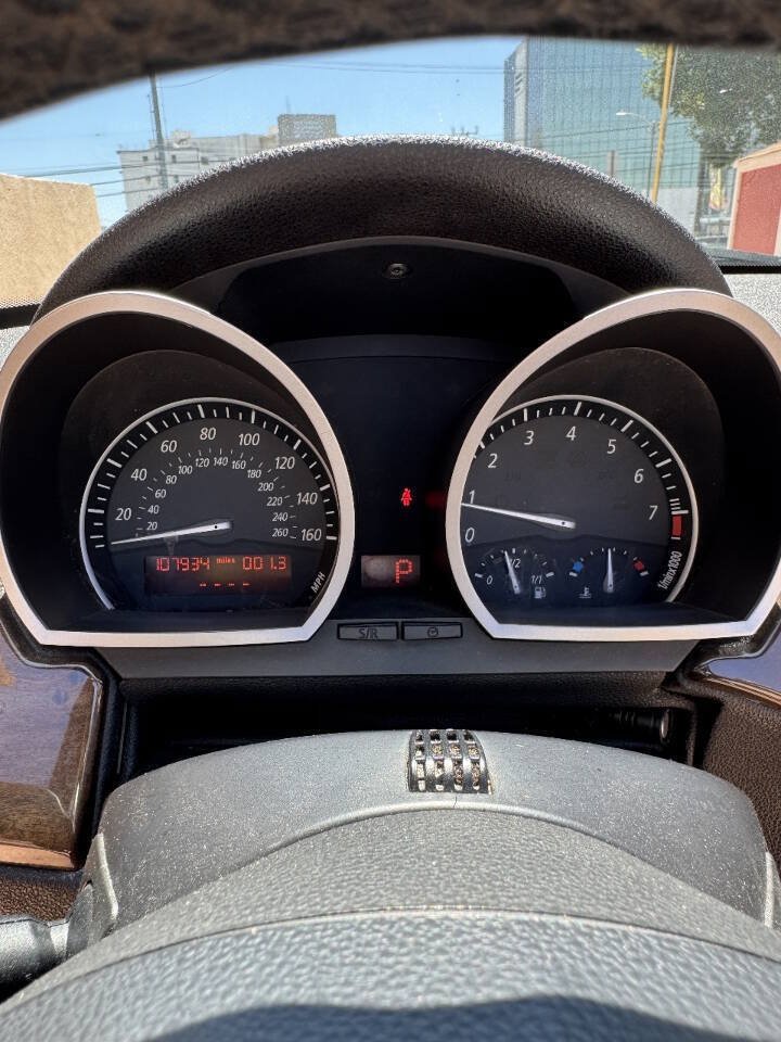Used 2006 BMW Z4 3.0i RWD image 17