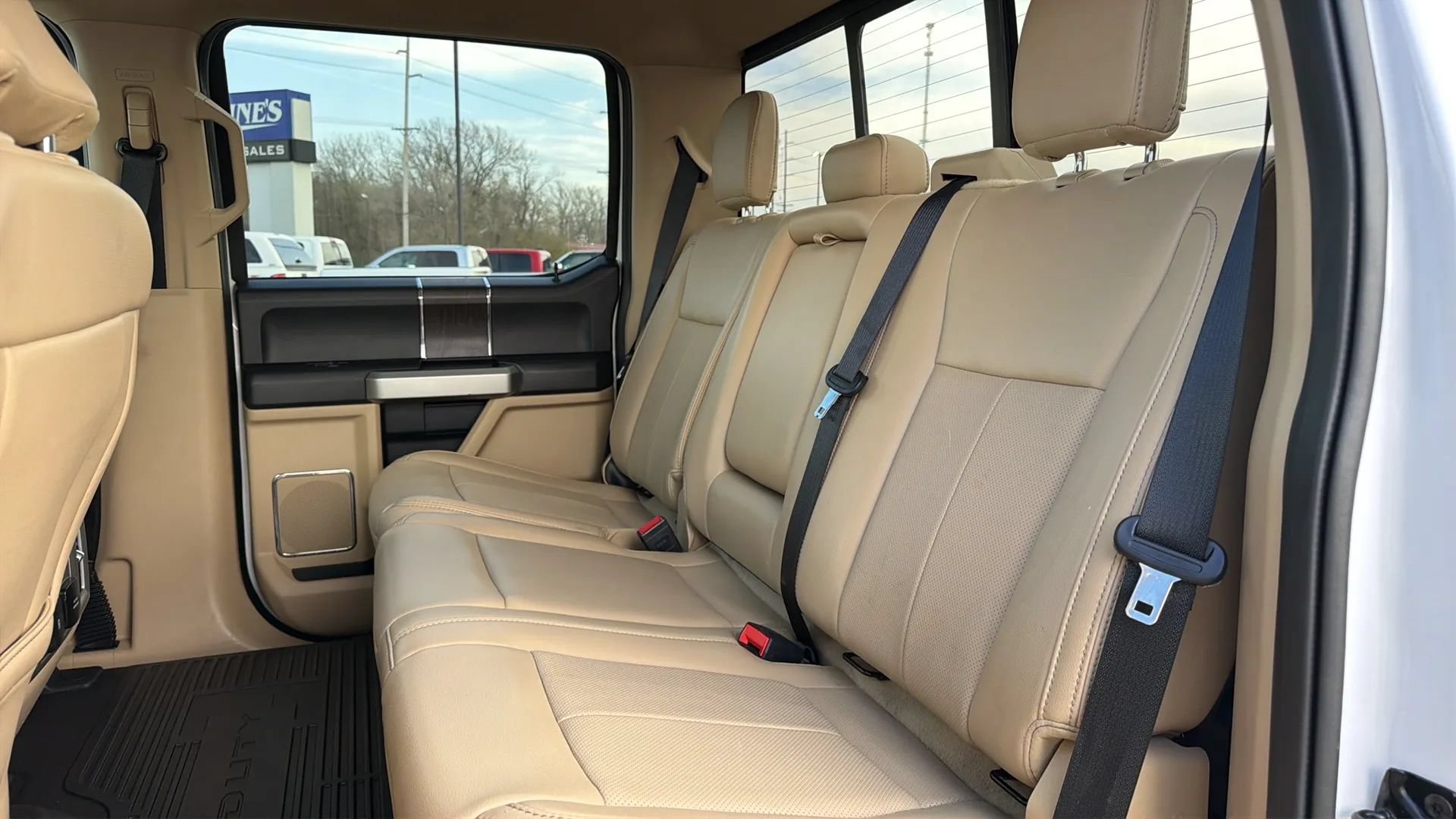 Used 2020 Ford F350 Lariat w/ Lariat Value Package AWD/4WD image 41