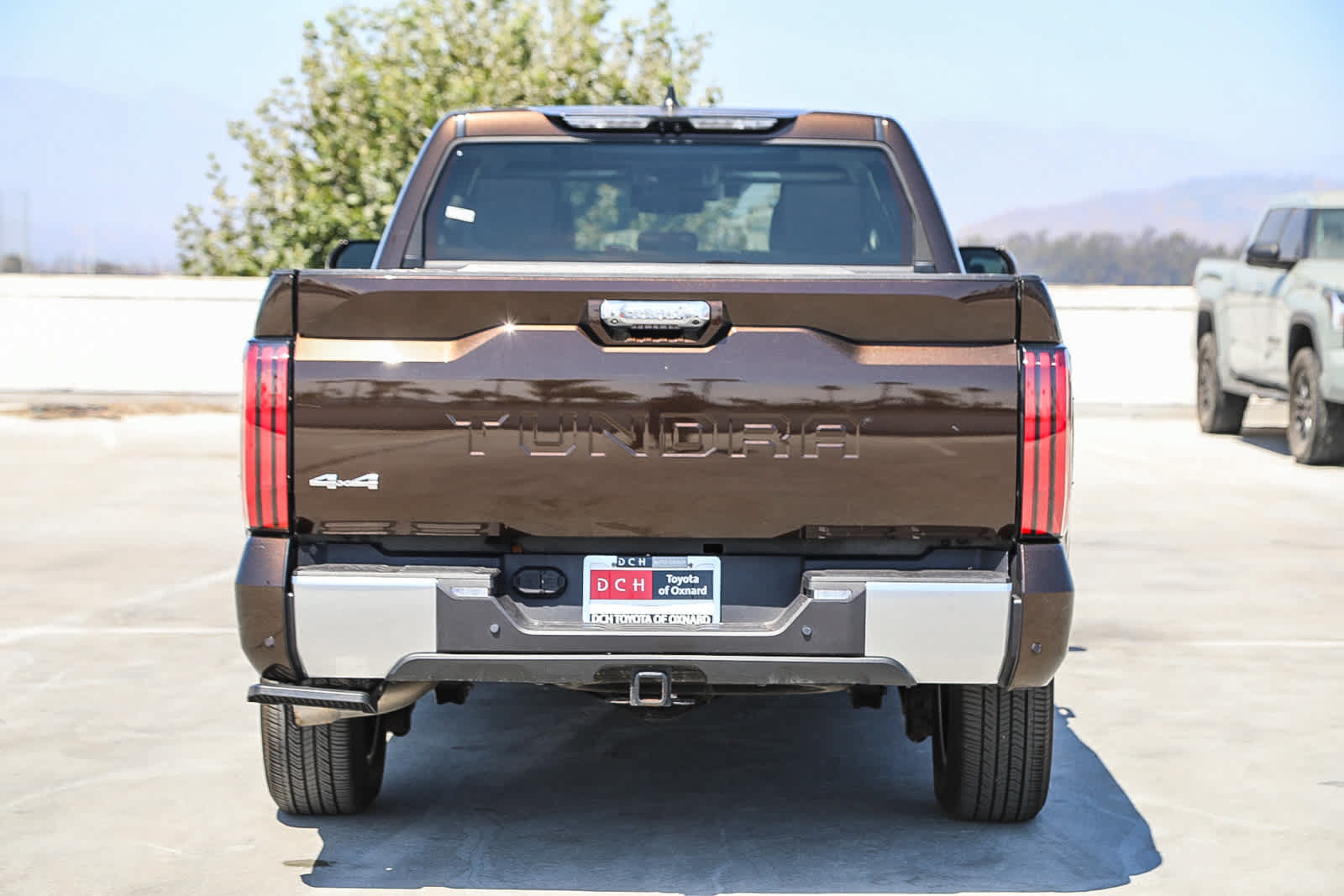 Used 2024 Toyota Tundra Limited AWD/4WD image 6