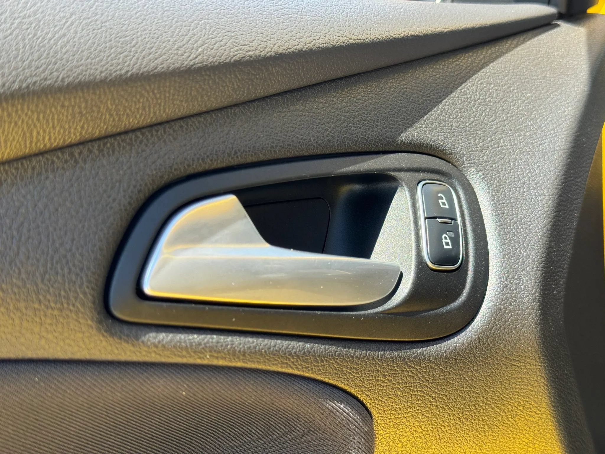 Used 2017 Ford Focus ST FWD image 15
