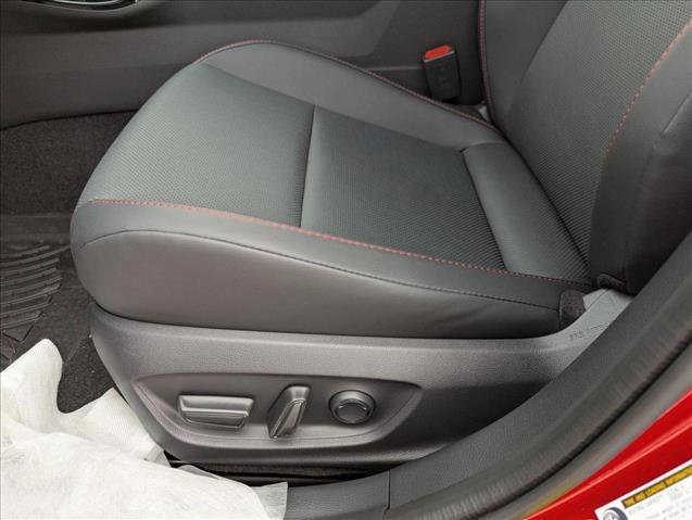 New 2025 Toyota Prius Plug-In Hybrid image 4