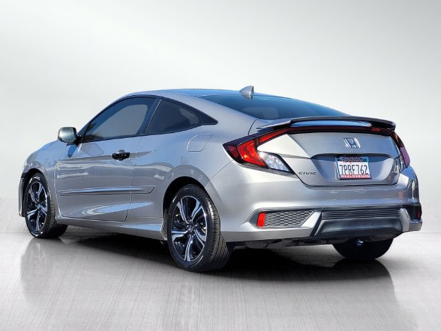 Used 2016 Honda Civic Touring image 6