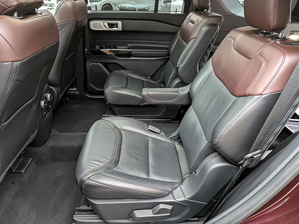 Used 2022 Ford Explorer Platinum w/ Equipment Group 601A image 49