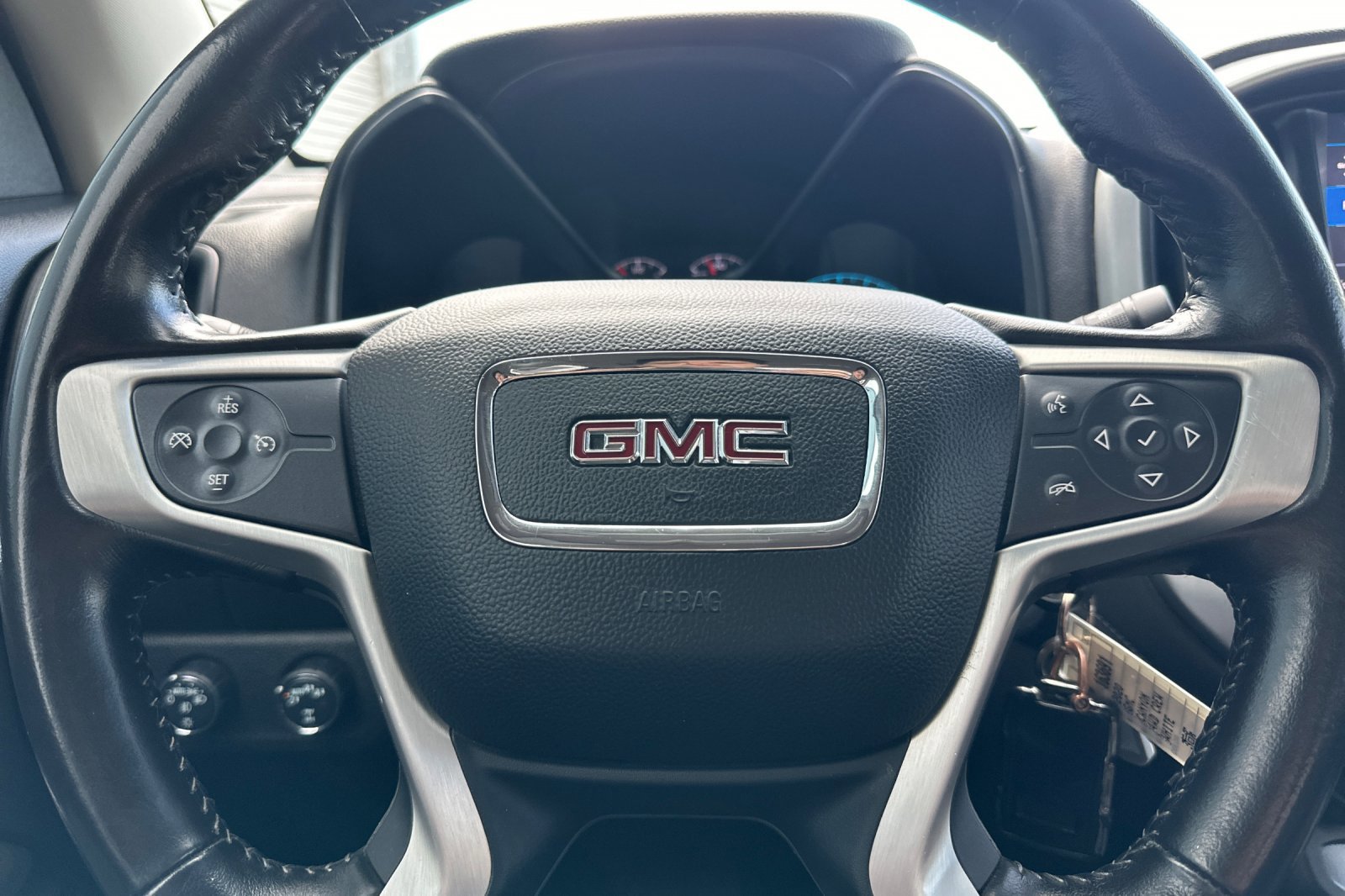 Used 2020 GMC Canyon SLE w/ Elevation Edition image 22
