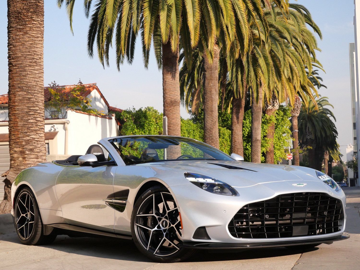 New 2026 Aston Martin Vanquish Convertible RWD image 1