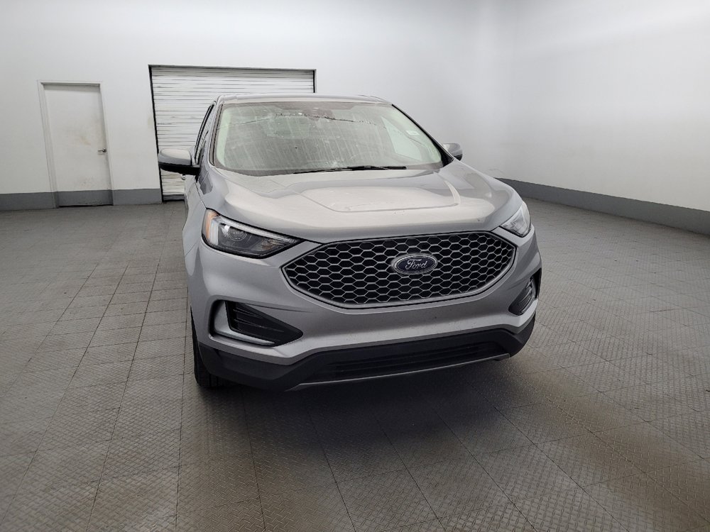 Used 2024 Ford Edge SEL image 14